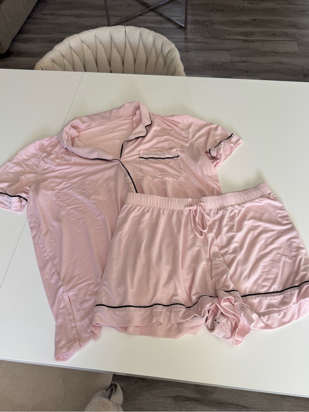 Victoria Secret Pink Pajama Short Set M